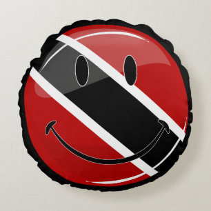 Glossy Round Smiling Trinidad and Tobago Flag Cushion