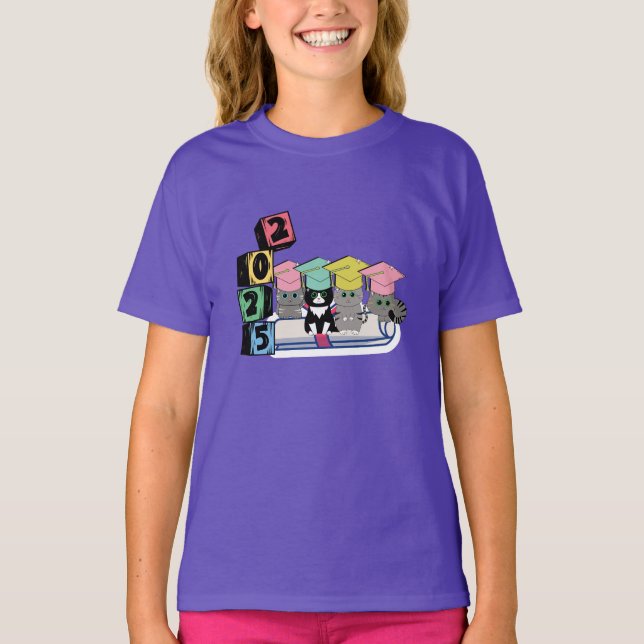 Glowin' & Growin’ – Class of 2025 T-Shirt (Front)