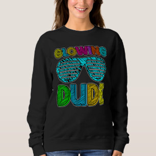 Glowing Dude party 80s vintage retro colourful whi Sweatshirt