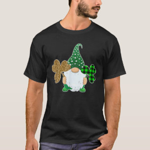Gnome Holding Heart Shamrock Leopard Plaid St Patr T-Shirt