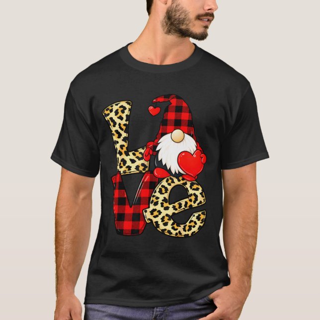Gnome Love Valentine Gnomes Valentines Day Men Wom T-Shirt (Front)