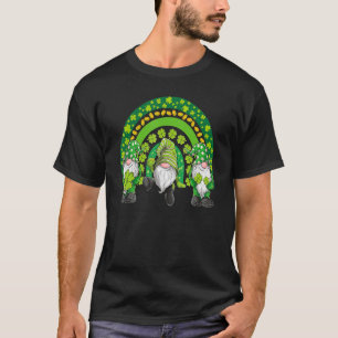 Gnomes Happy St Patricks Lucky Irish Rainbow Men W T-Shirt
