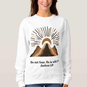 God is with you – Joshua 1:9 Boho mountains, min Sweatshirt