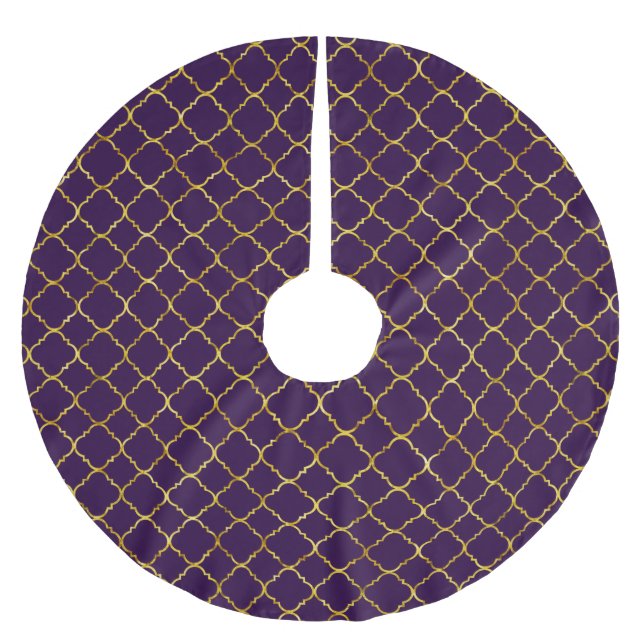 Gold and Purple Quatrefoil Brushed Polyester Tree Skirt (Front)