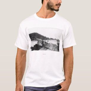 Gold Beach, Oregon Bridge over Rogue River T-Shirt