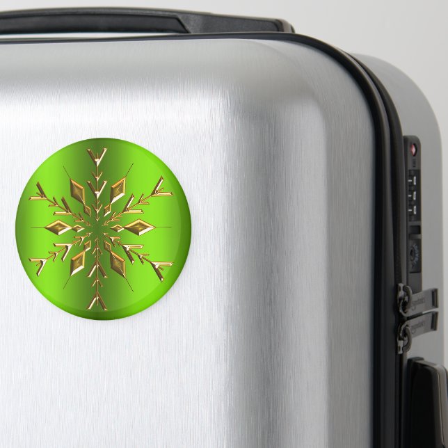Gold Christmas Star Snowflake on Green Christmas Magnet (In Situ (Luggage))