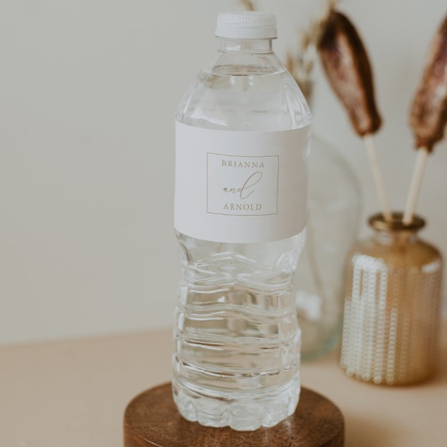 Gold Classy Chic Minimalist Wedding  Water Bottle Label (Creator Uploaded)