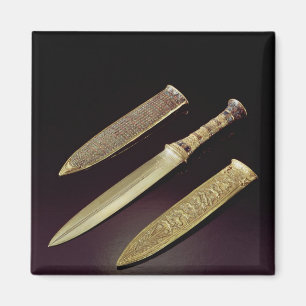 Gold dagger and sheath magnet