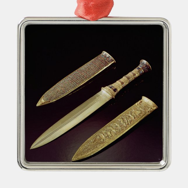 Gold dagger and sheath metal tree decoration (Front)