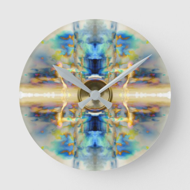 Gold kaleidoscope music speaker round clock (Front)