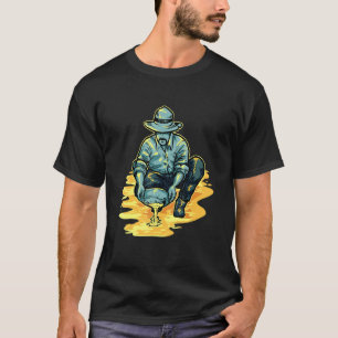 Gold Miner Prospecting Gold Panning T-Shirt