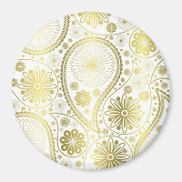 Gold paisley pattern
