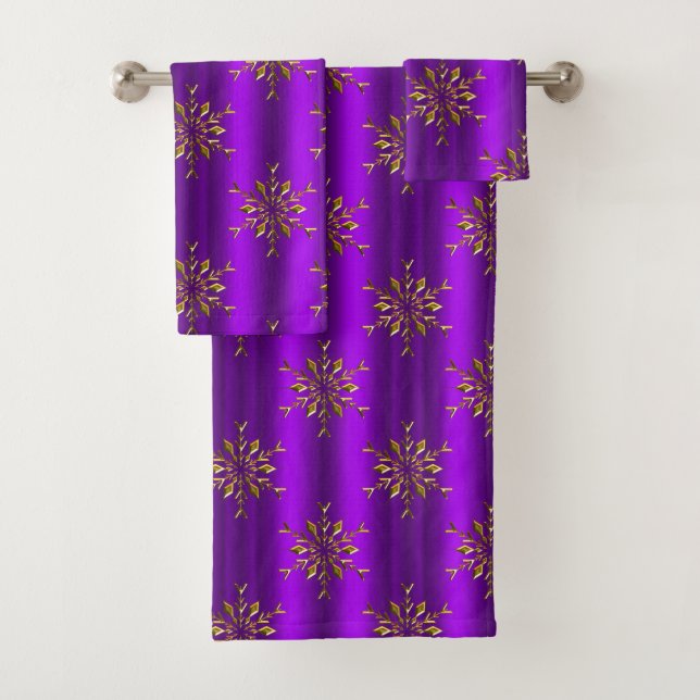 Gold Stars on Purple Christmas Bath Towel Set (Insitu)