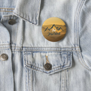 Gold sunrise personalizable mountains monogram 6 cm round badge