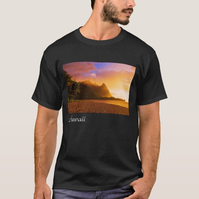 Golden beach sunset, Hawaii T-Shirt (Front)