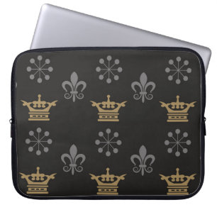 Golden Crowns On Black Wallpaper, seamless pattern Laptop Sleeve