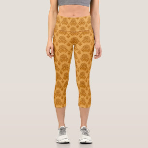 Golden Damask Floral Pattern Capri Leggings