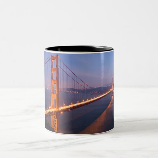 Golden Gate Bridge at Sunset mug (Center)