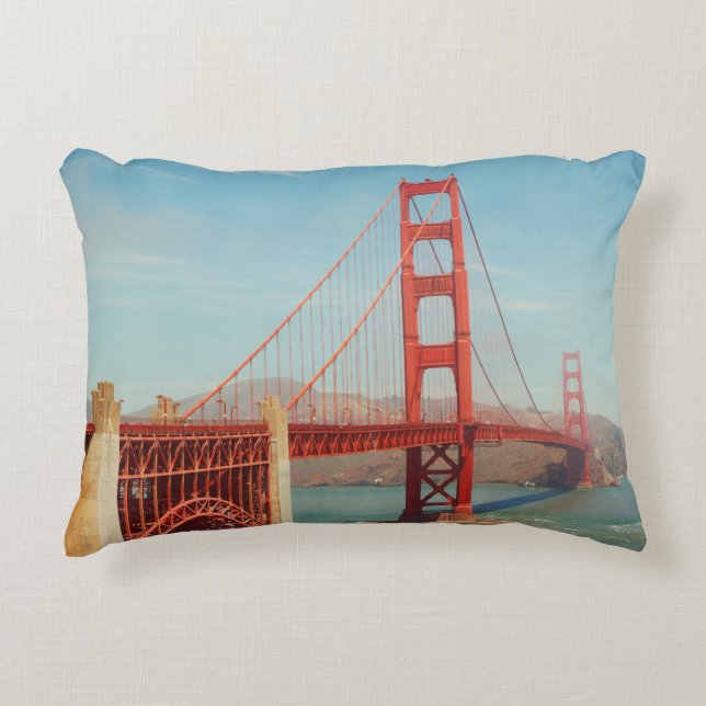 Golden gate bridge decorative cushion (Front)