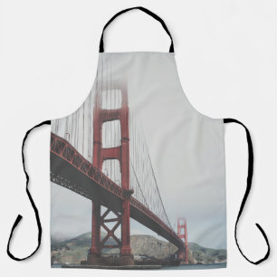 GOLDEN GATE BRIDGE UNDER BLUE SKY AT DAYTIME APRON