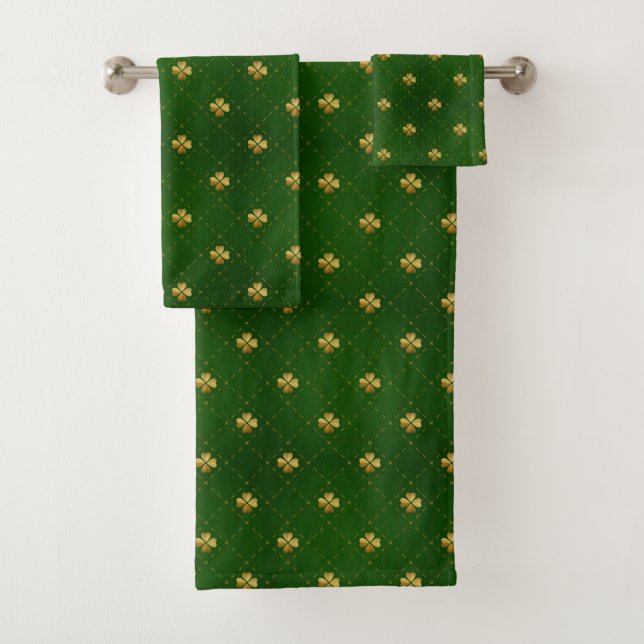 Golden Green Clover Pattern Bath Towel Set (Insitu)