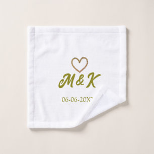 Golden heart wedding couple name letter modern wash cloth