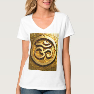 Golden Om Symbol – Luxurious Spiritual Metallic Ar T-Shirt