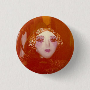 Golden portrait 3 cm round badge
