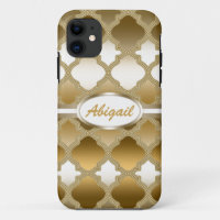 Golden Quatrefoil Moroccan Lattice Pattern