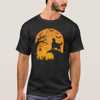 Golden Retriever Dog Moon Howl In Forest Halloween T-Shirt