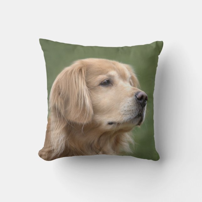 Golden Retriever in CloseUp Cushion (Front)