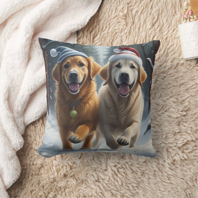 Golden retrievers Throw Pillow (Blanket)