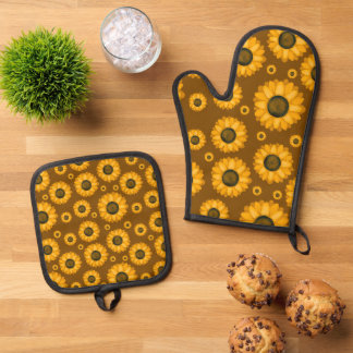 Golden Sunflower Pattern Oven Mitt & Pot Holder Set