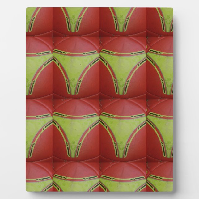 Golden yellow curves.JPG Plaque (Front)