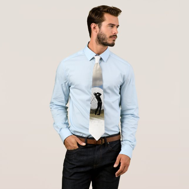 Golf And Golfers   Tie (In Situ)