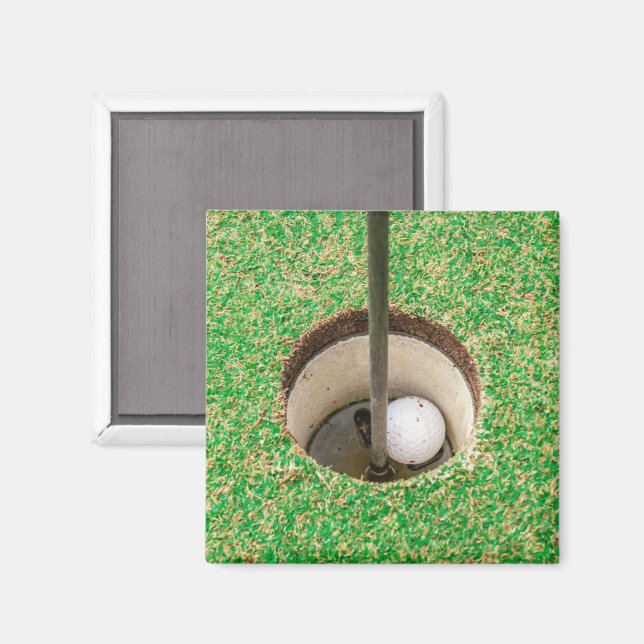 Golf Ball in Hole Magnet (Front/Back)