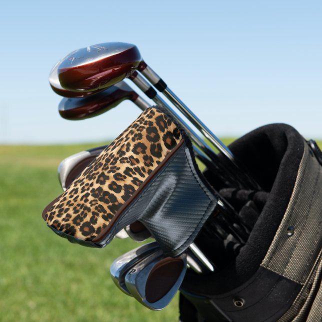 Golf Club Cover (In Situ)
