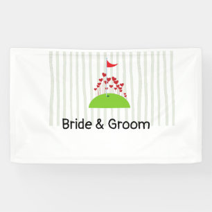 Golf wedding with lots of love at golf flag golfer banner