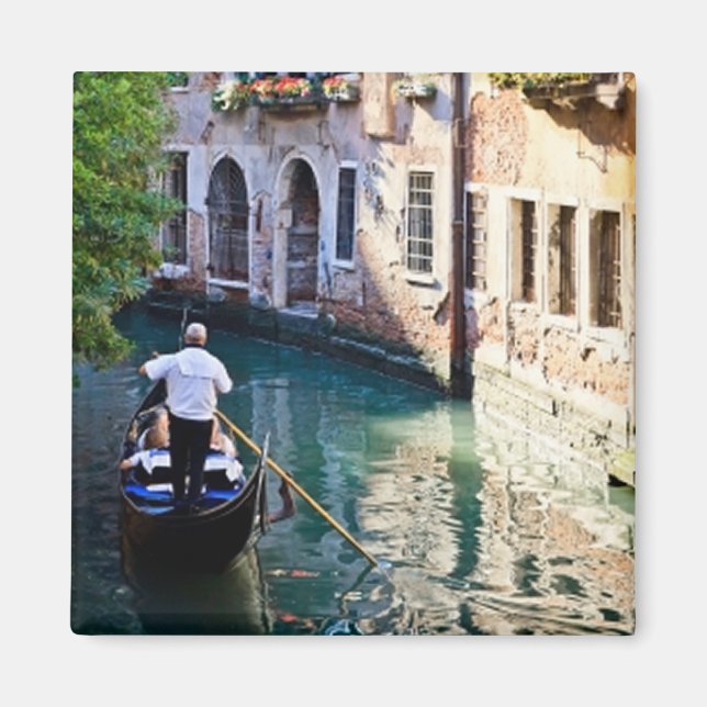 Gondola in Venice Italy Magnet (Front)