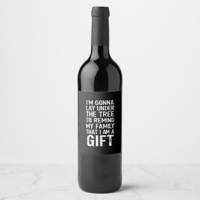Gonna Lay Under The Tree Xmas Family Gifts Wine Label (Front)