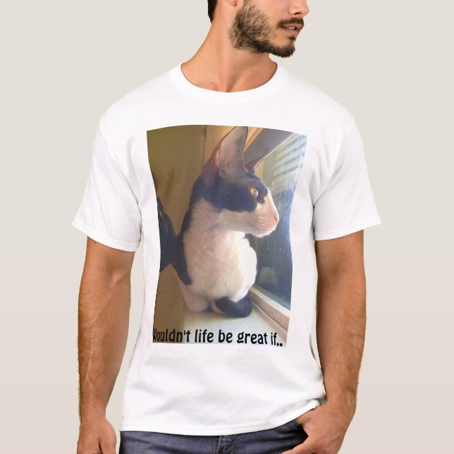 Good looking cat T-Shirt (Front)