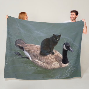 GOOSE FERRY FLEECE BLANKET