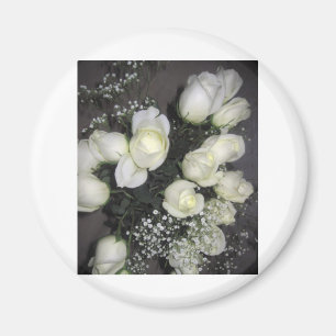 GORGEOUS BOUQUET OF WHITE ROSES MAGNET
