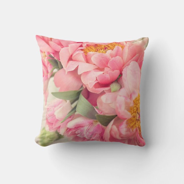 Gorgeous flower cushion (Front)