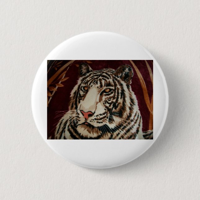 GORGEOUS GARDEN TIGER 6 CM ROUND BADGE (Front)