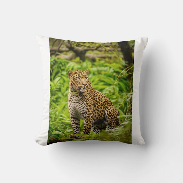 Gorilleopard – The Wild Fusion of Strength and Ste Cushion (Front)