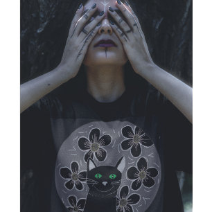 Goth cat whimsigoth black cats flowers T-Shirt