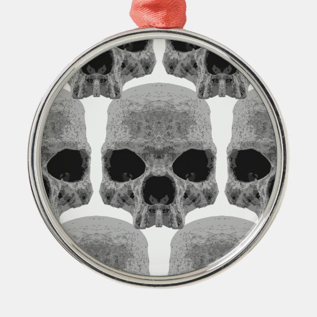 goth skulls metal tree decoration (Front)