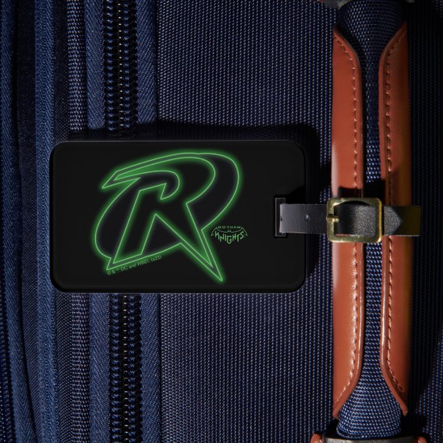 Gotham Knights Robin Logo Luggage Tag (Front Insitu 4)
