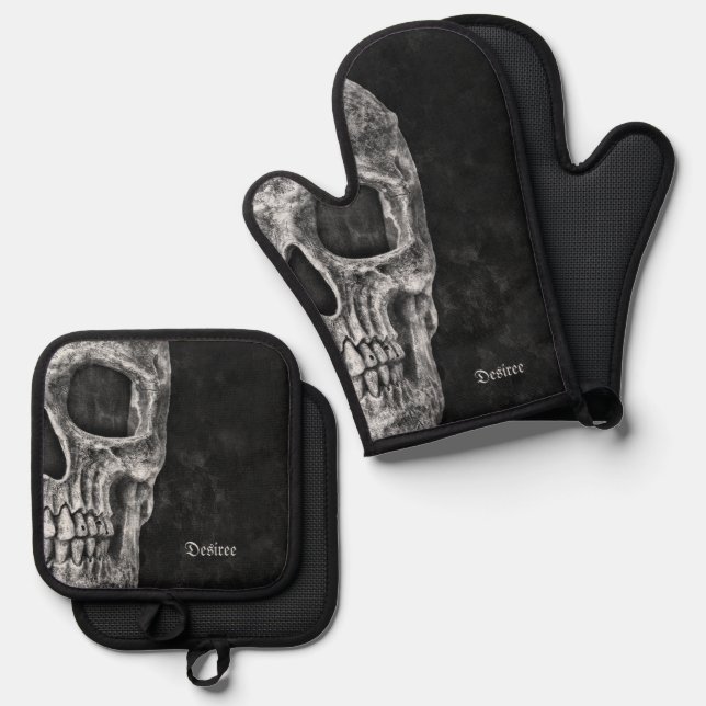 Gothic Cool Half Skull Head Black And White Grunge Oven Mitt & Pot Holder Set (Front/Back)